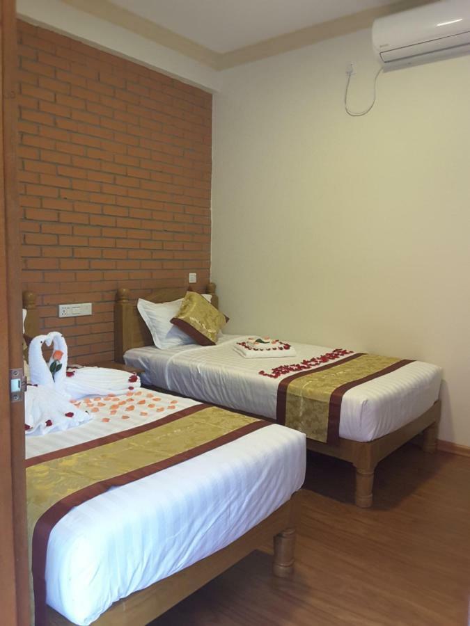 A Little Bit Of Bagan Hotel Dış mekan fotoğraf